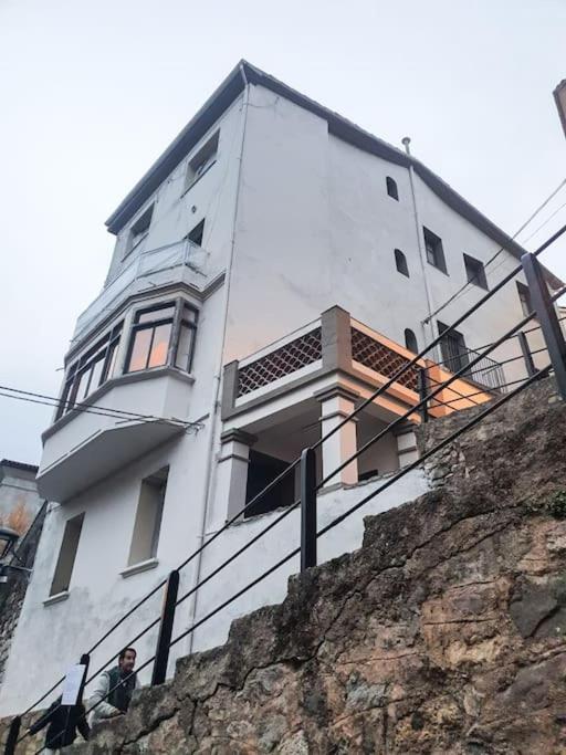 Un Tros De Sal. Casa Rural A Gerri De La Sal. Villa Bagian luar foto