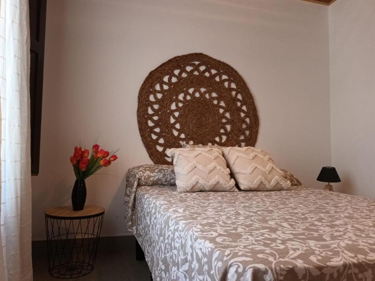 Un Tros De Sal. Casa Rural A Gerri De La Sal. Villa Bagian luar foto